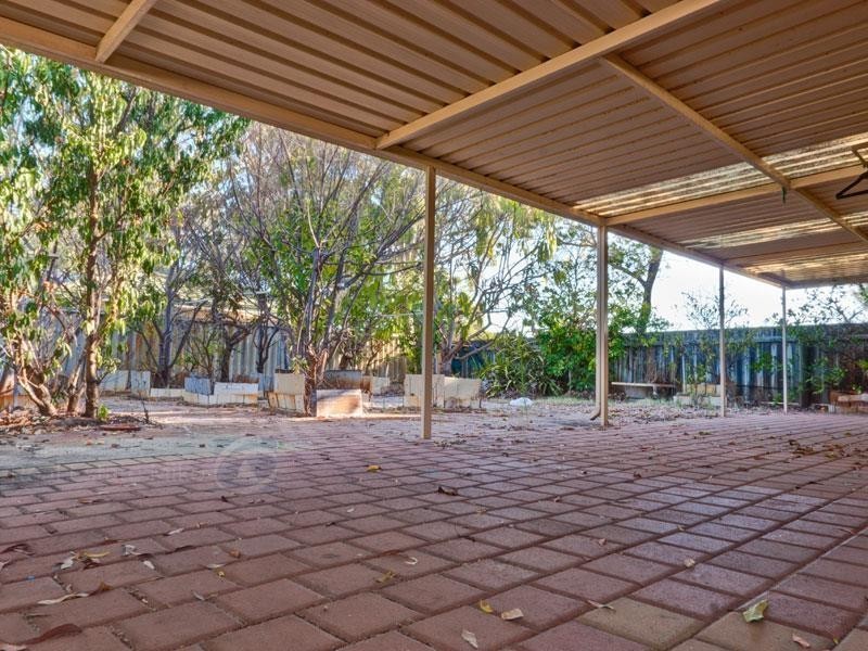 64 Hamelin Drive, Ballajura WA 6066