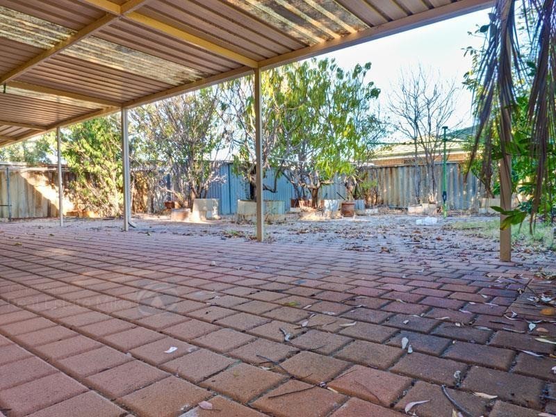 64 Hamelin Drive, Ballajura WA 6066
