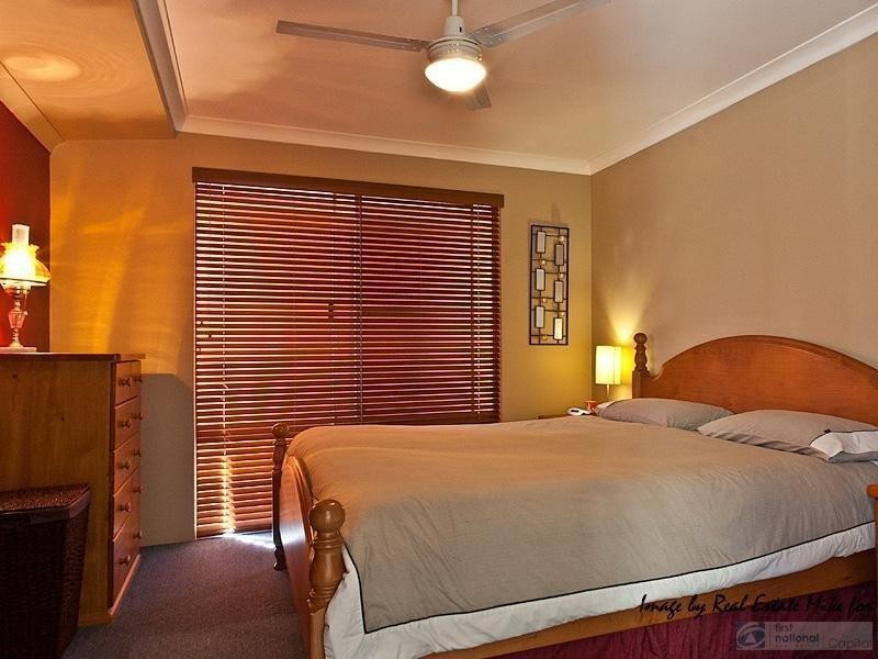 10 Benia Rise, Alexander Heights WA 6064