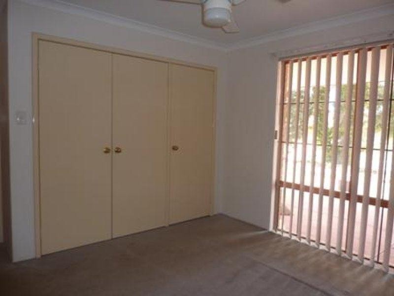 77 Azelia Street, Alexander Heights WA 6064