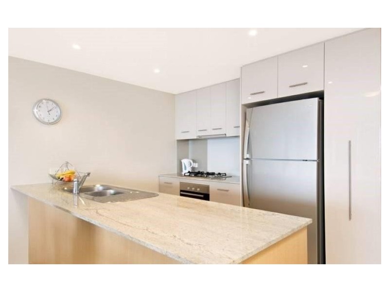 261/105 Scarborough Street, Southport QLD 4215