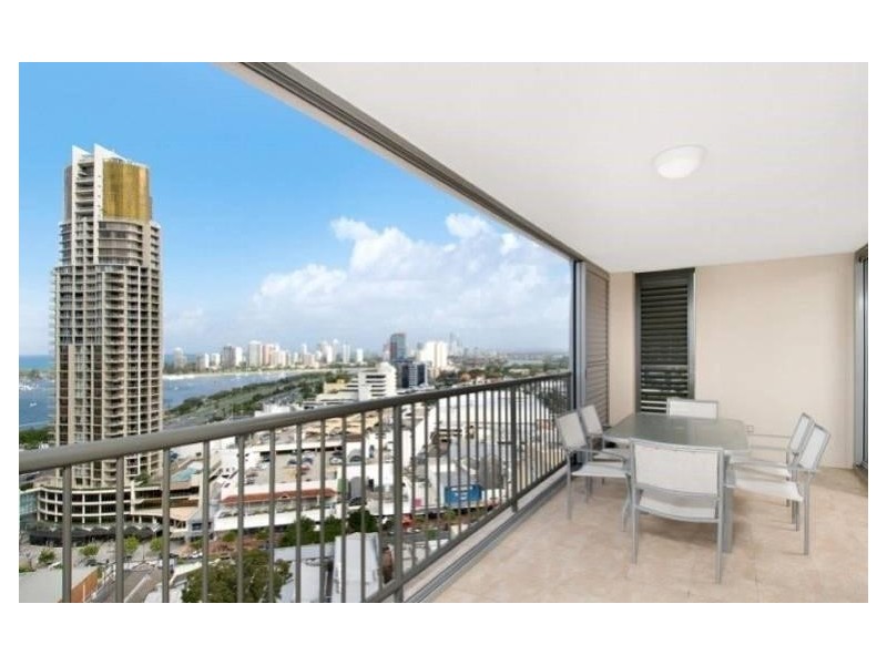 261/105 Scarborough Street, Southport QLD 4215