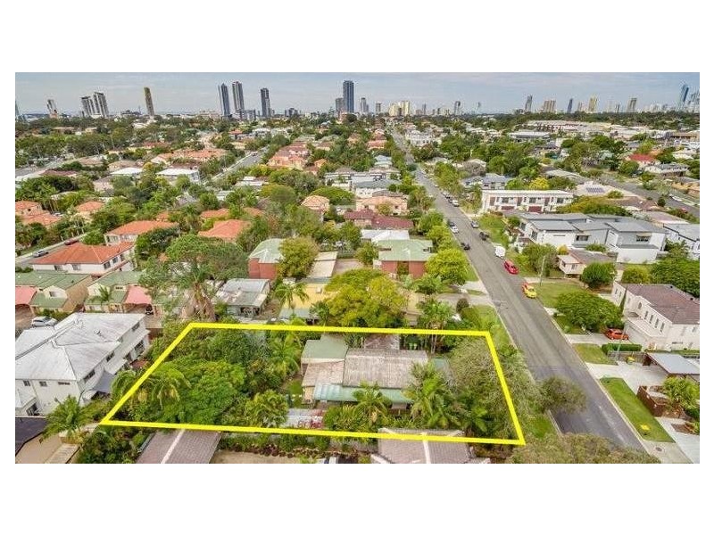 137 Eugaree Street, Southport QLD 4215