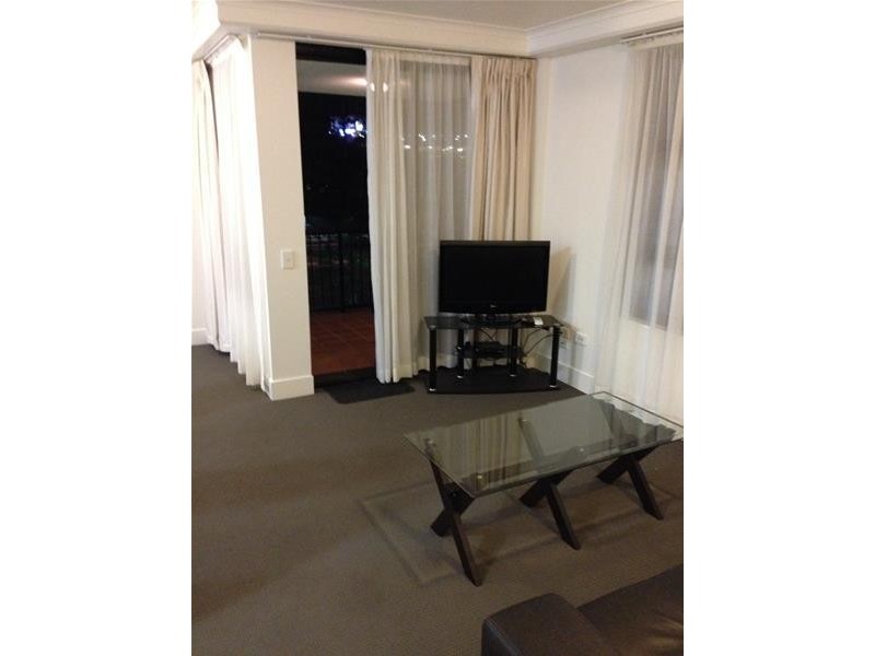 212/32 Surf Parade, Broadbeach QLD 4218