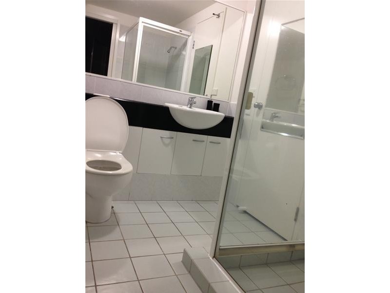 212/32 Surf Parade, Broadbeach QLD 4218