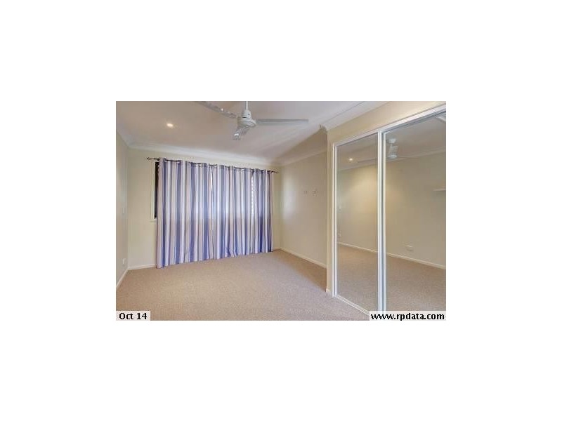 2/16 Elm Court, Labrador QLD 4215