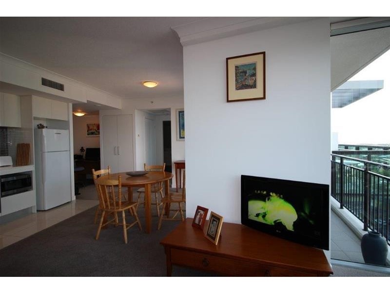 21004/5 Lawson Street, Southport QLD 4215