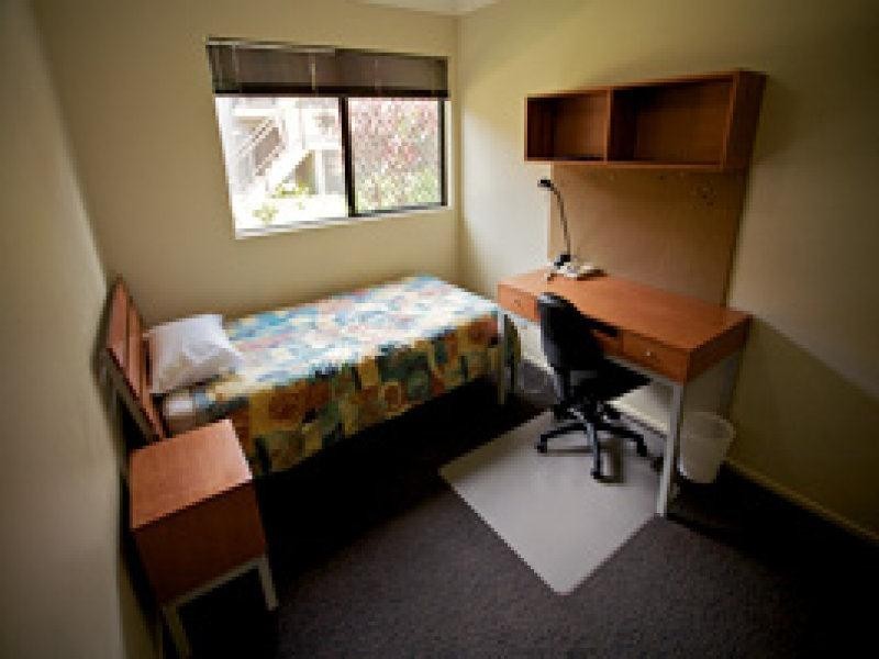 62/7 Brown Street, Labrador QLD 4215