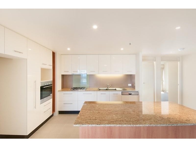 294/105 Scarborough Street, Southport QLD 4215