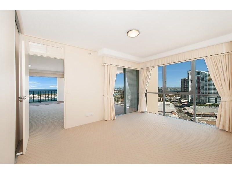 294/105 Scarborough Street, Southport QLD 4215