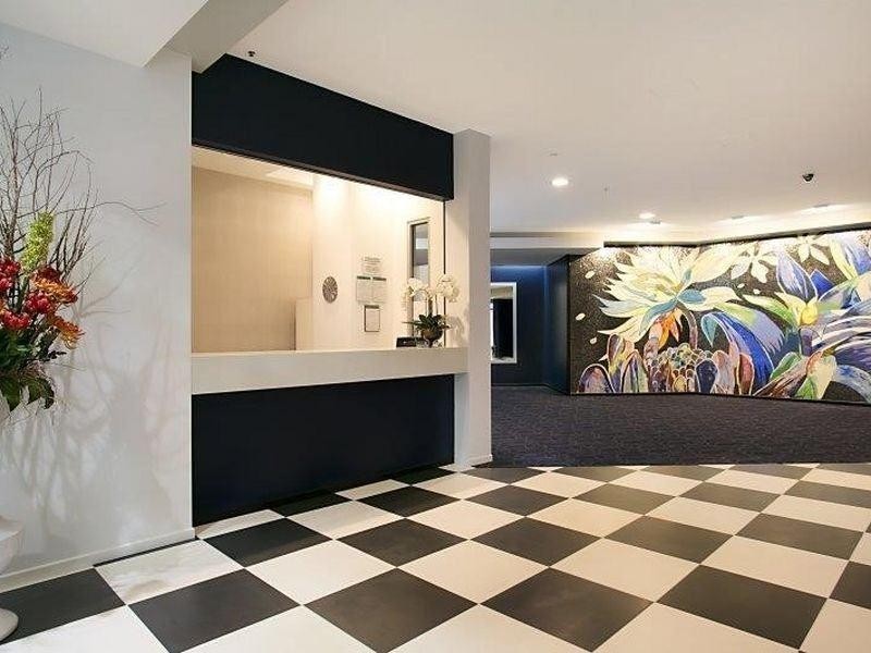 294/105 Scarborough Street, Southport QLD 4215