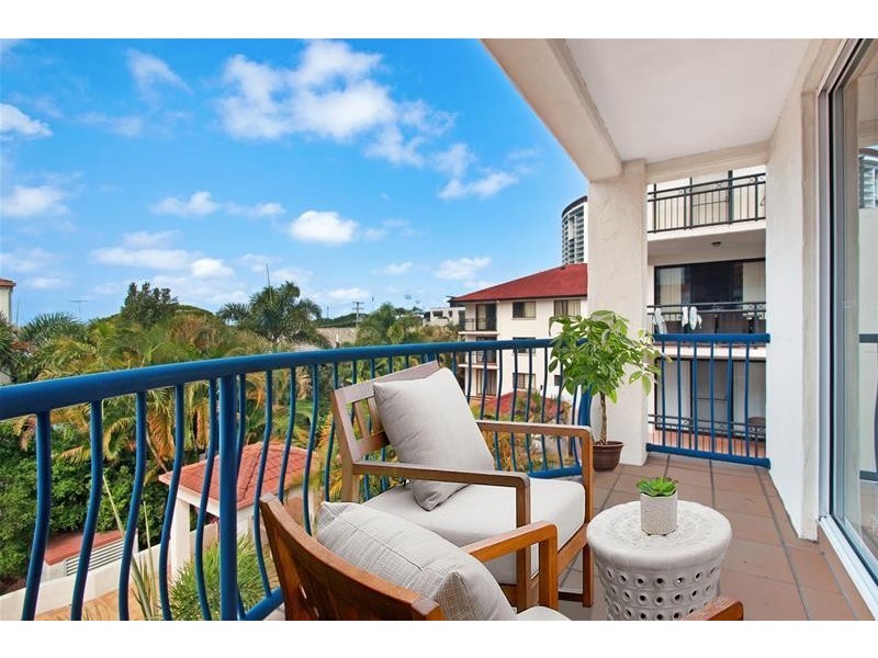 25/3 Norman Street, Southport QLD 4215