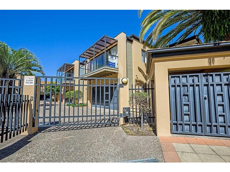 59/24 Slatyer Avenue, Bundall QLD 4217