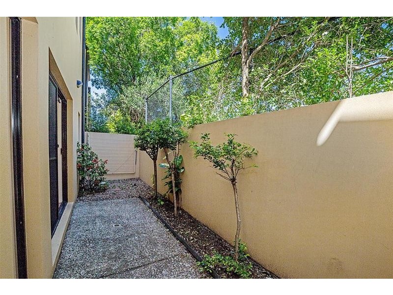 59/24 Slatyer Avenue, Bundall QLD 4217