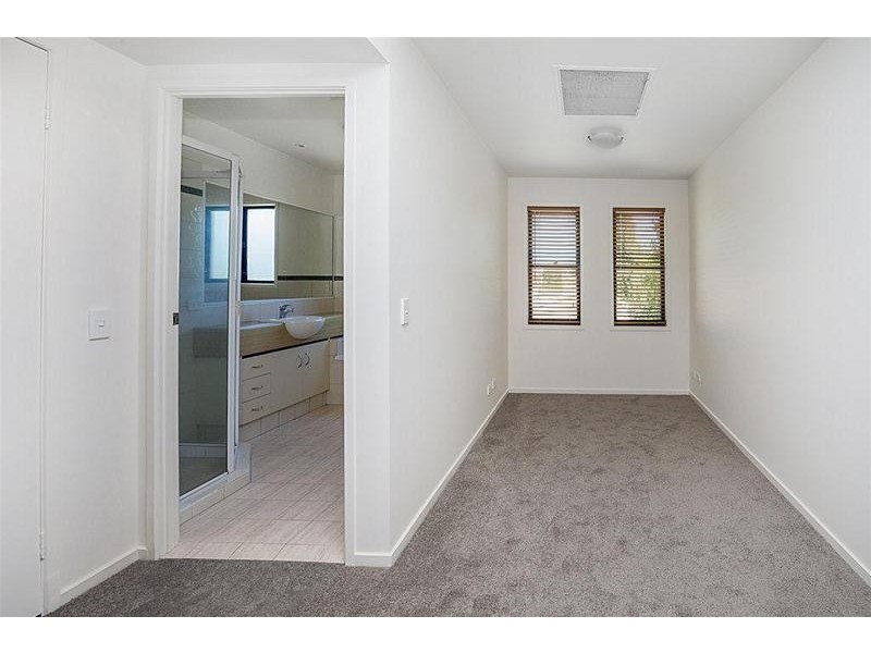 59/24 Slatyer Avenue, Bundall QLD 4217