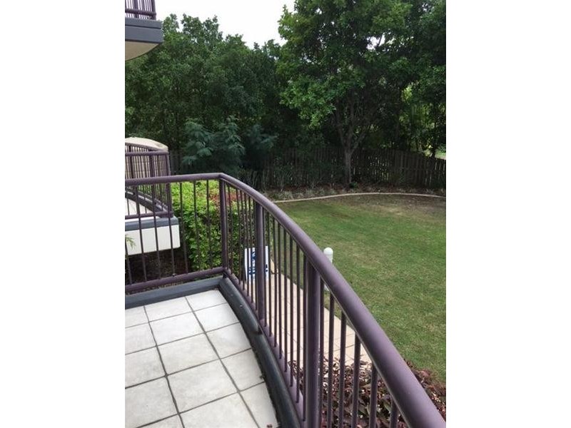 11/132 High Street, Southport QLD 4215