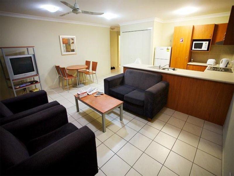 65/7 Brown Street, Labrador QLD 4215