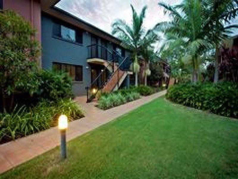 65/7 Brown Street, Labrador QLD 4215