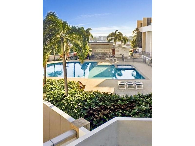 206/105 Scarborough Street, Southport QLD 4215