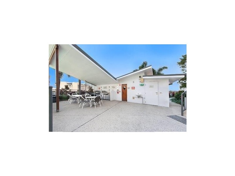 206/105 Scarborough Street, Southport QLD 4215