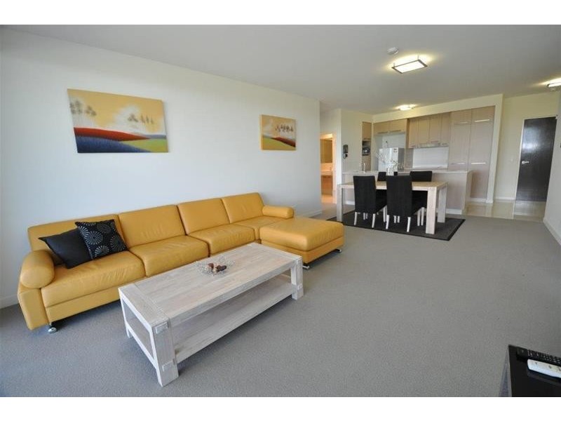 284/135 Lakelands Drive, Merrimac QLD 4226