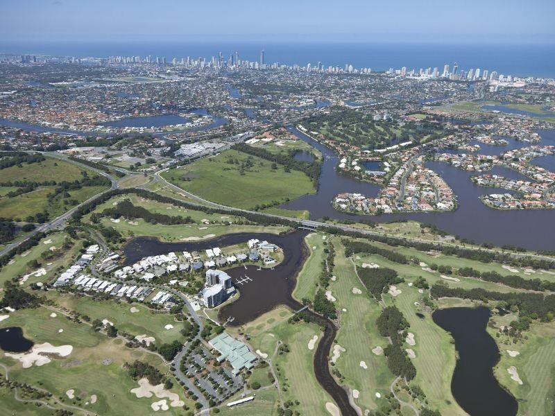 284/135 Lakelands Drive, Merrimac QLD 4226