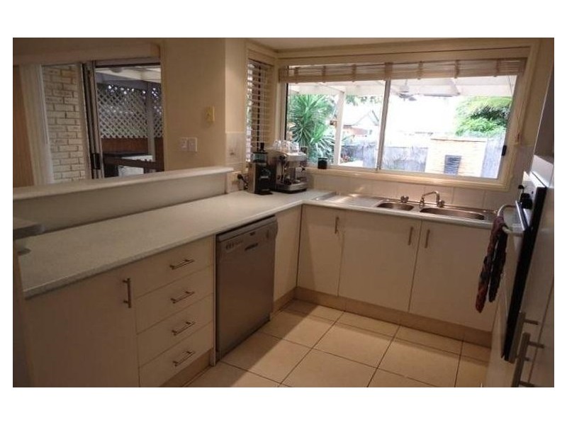 3/17 Kenny Drive, Labrador QLD 4215