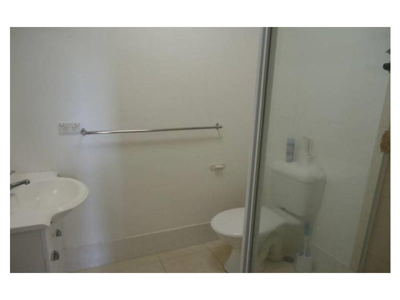 3/17 Kenny Drive, Labrador QLD 4215