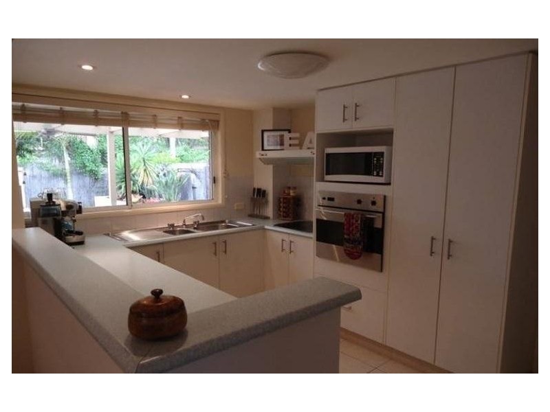 3/17 Kenny Drive, Labrador QLD 4215