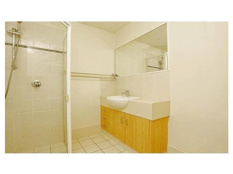 43/24 Slatyer Avenue, Bundall QLD 4217