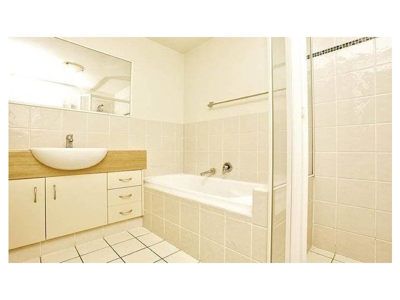 43/24 Slatyer Avenue, Bundall QLD 4217