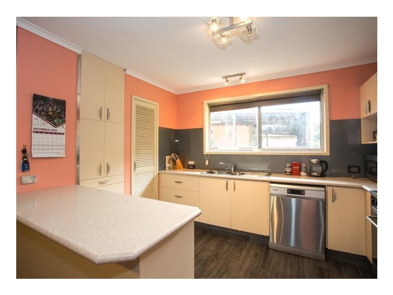 53  Cotlew Street, Southport QLD 4215