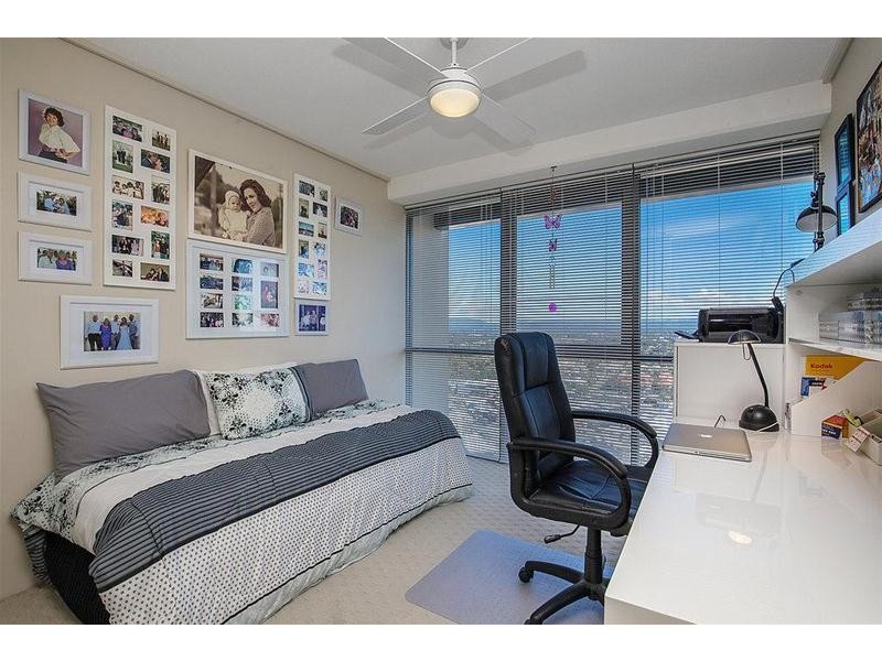 298/105 Scarborough Street, Southport QLD 4215
