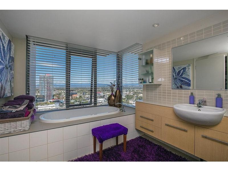298/105 Scarborough Street, Southport QLD 4215
