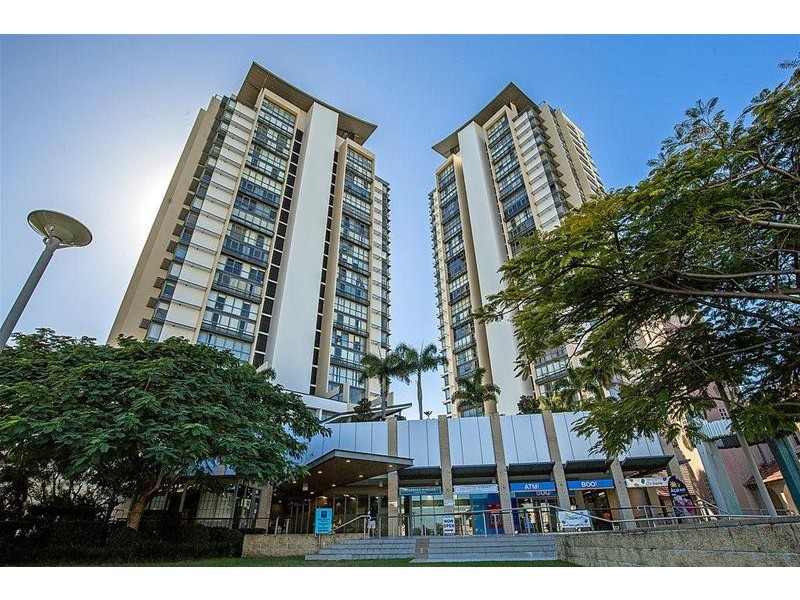 298/105 Scarborough Street, Southport QLD 4215