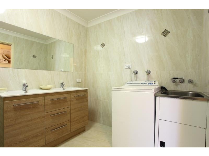 45/128  Benowa Road, Southport QLD 4215