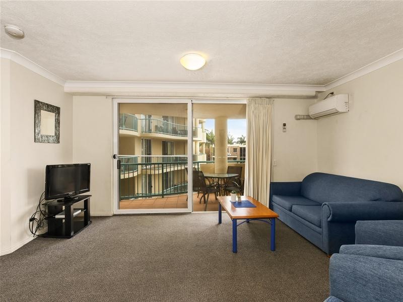 10/484-488 Marine Parade, Biggera Waters QLD 4216