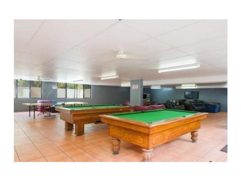 48/7-11 Brown Street, Labrador QLD 4215