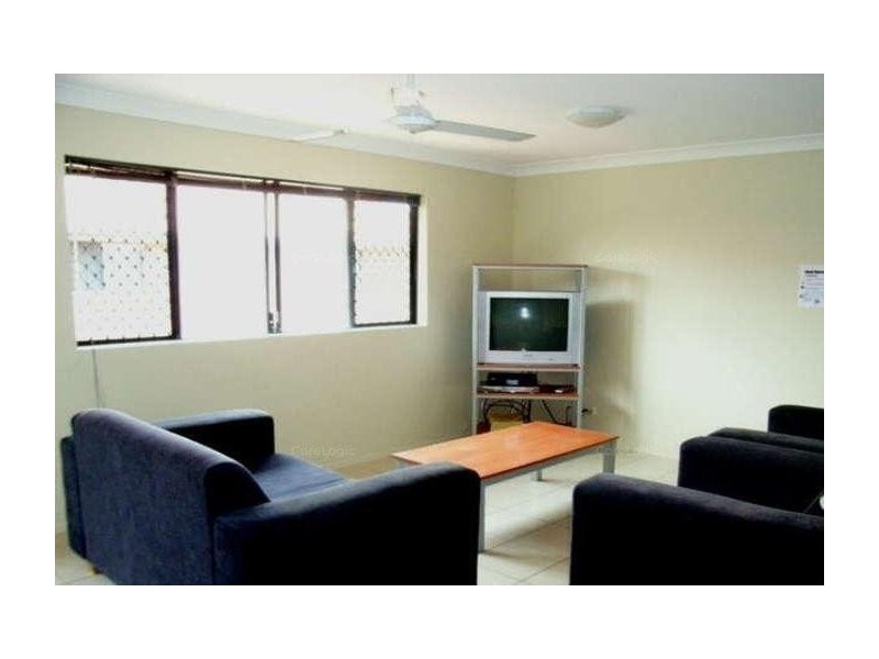 48/7-11 Brown Street, Labrador QLD 4215