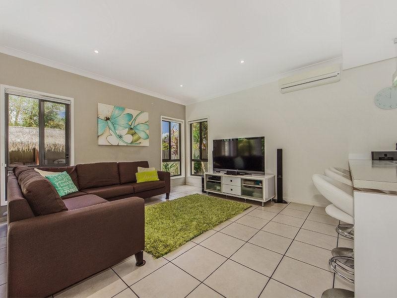 5 Mahogany Place, Molendinar QLD 4214