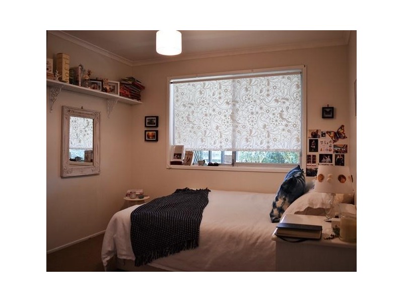 15 Grevillia Avenue, Southport QLD 4215