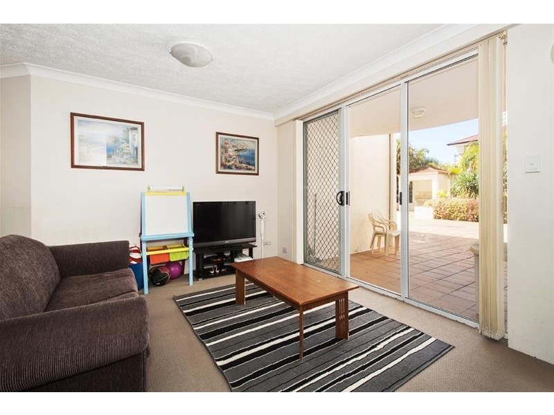 3/3 Norman Street, Southport QLD 4215