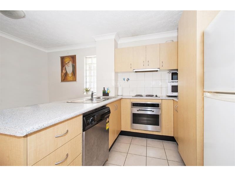 3/3 Norman Street, Southport QLD 4215