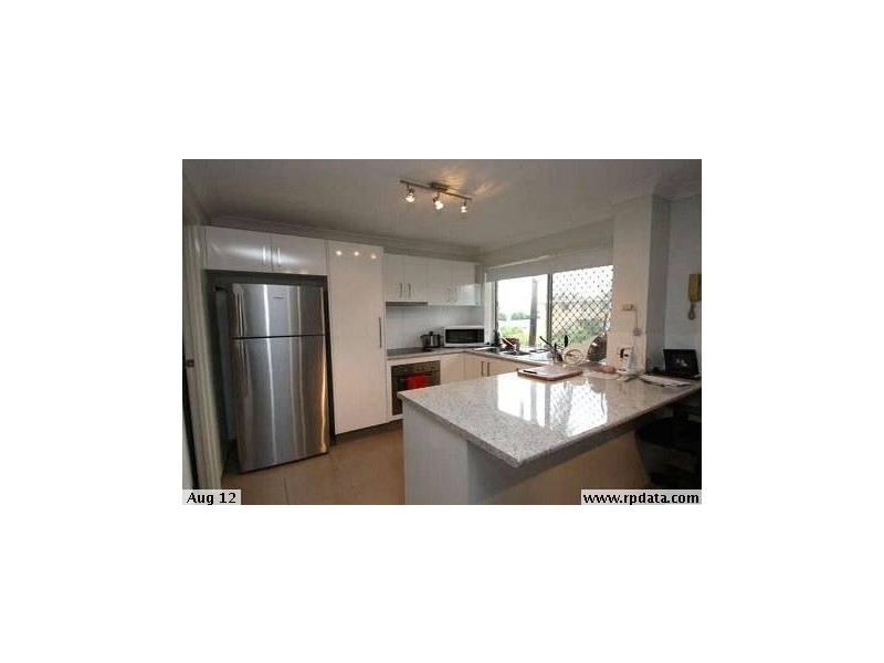 3/145 Muir Street, Labrador QLD 4215