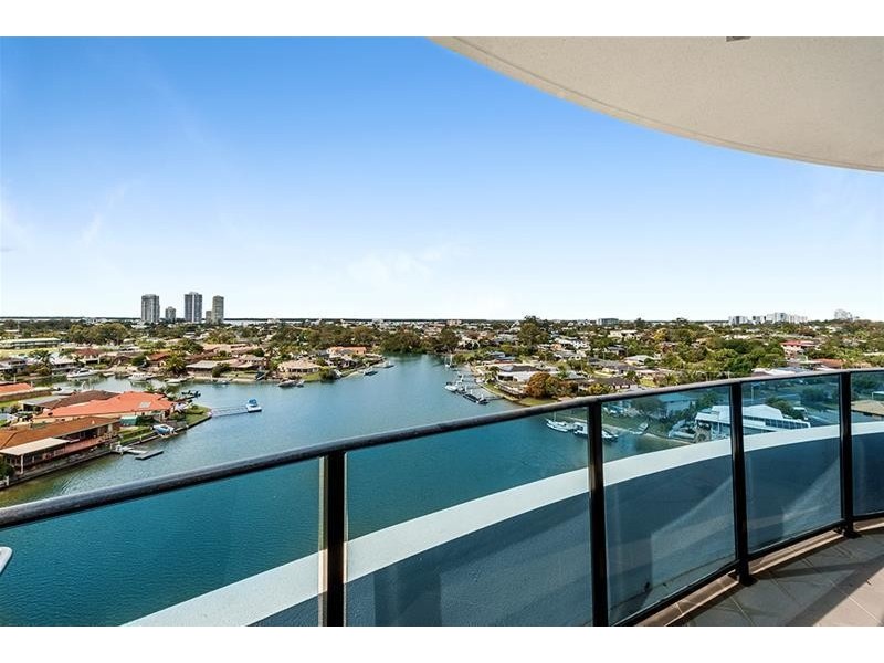 1805/5 Harbour Side Court, Biggera Waters QLD 4216