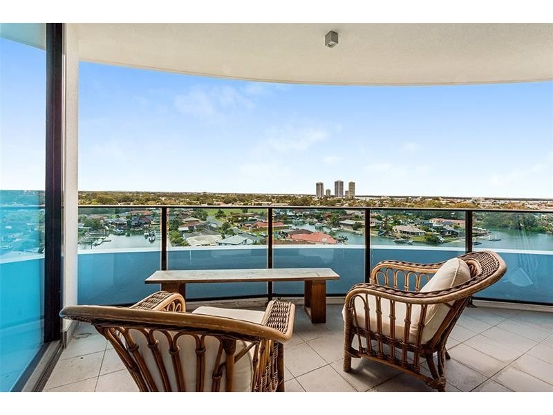 1805/5 Harbour Side Court, Biggera Waters QLD 4216