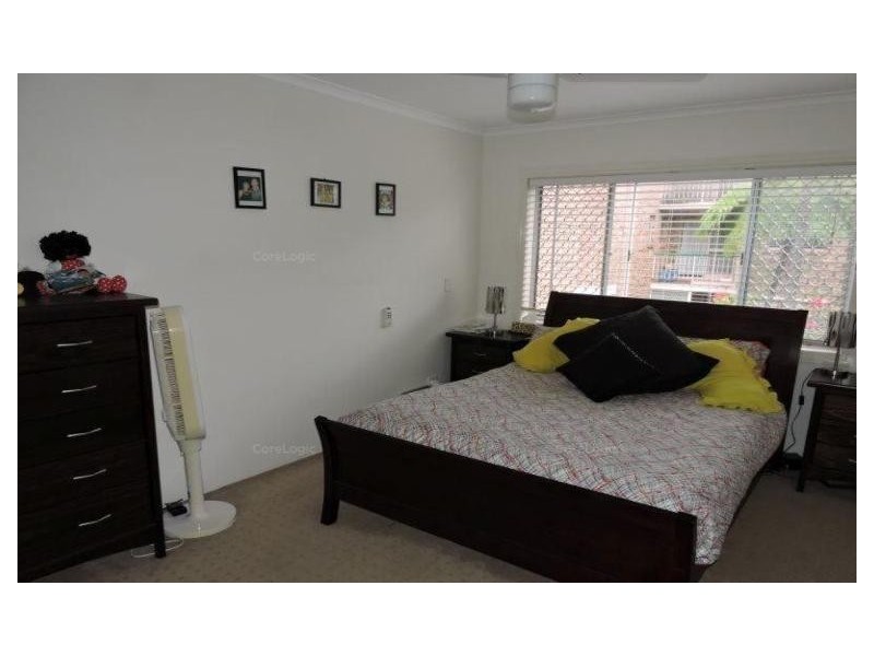 . Meron Street, Southport QLD 4215