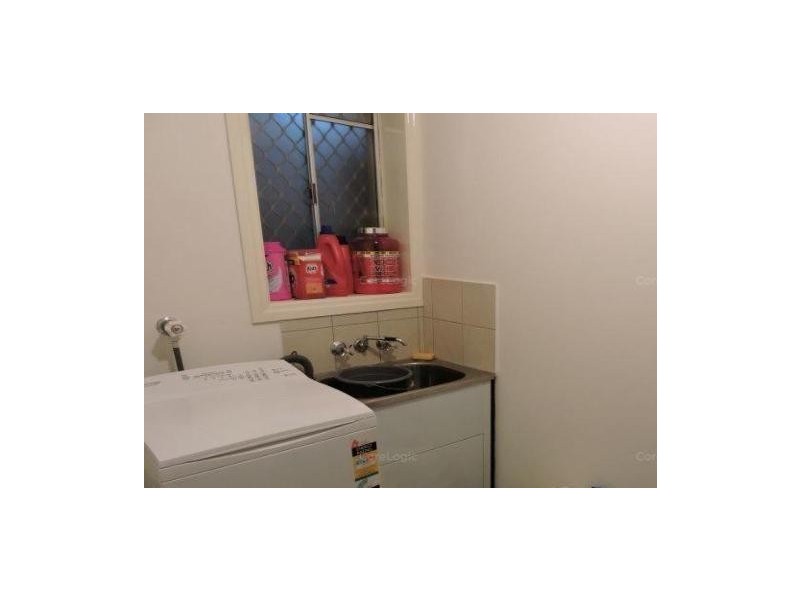 . Meron Street, Southport QLD 4215