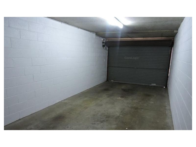 . Meron Street, Southport QLD 4215