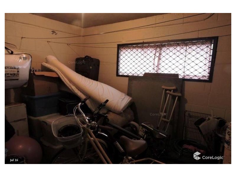 . Meron Street, Southport QLD 4215